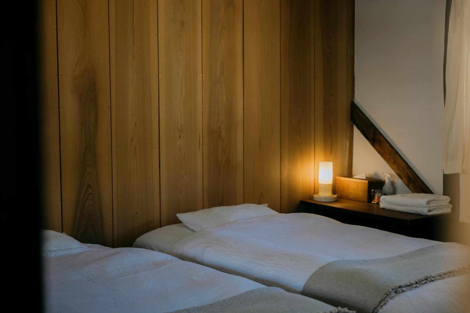 Hostel Saruya Fujiyoshida Extérieur photo