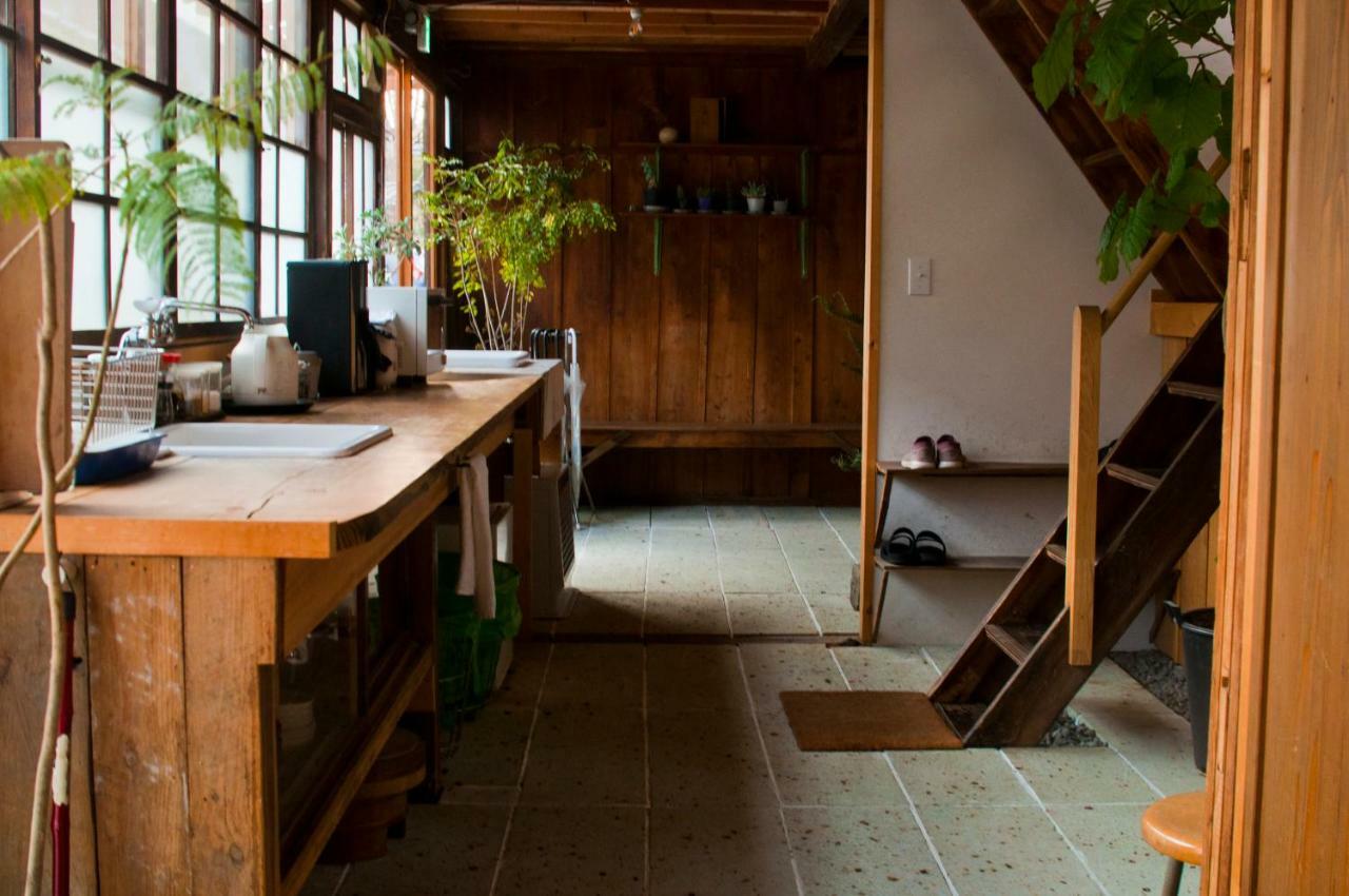 Hostel Saruya Fujiyoshida Extérieur photo